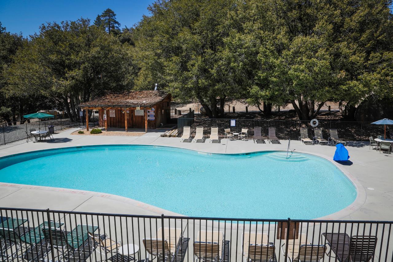 Idyllwild Camping Resort Cabin Esterno foto
