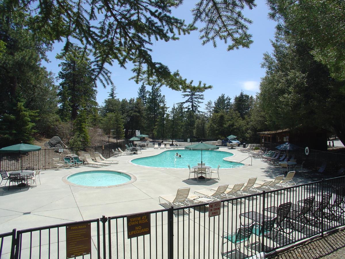 Idyllwild Camping Resort Cabin Esterno foto